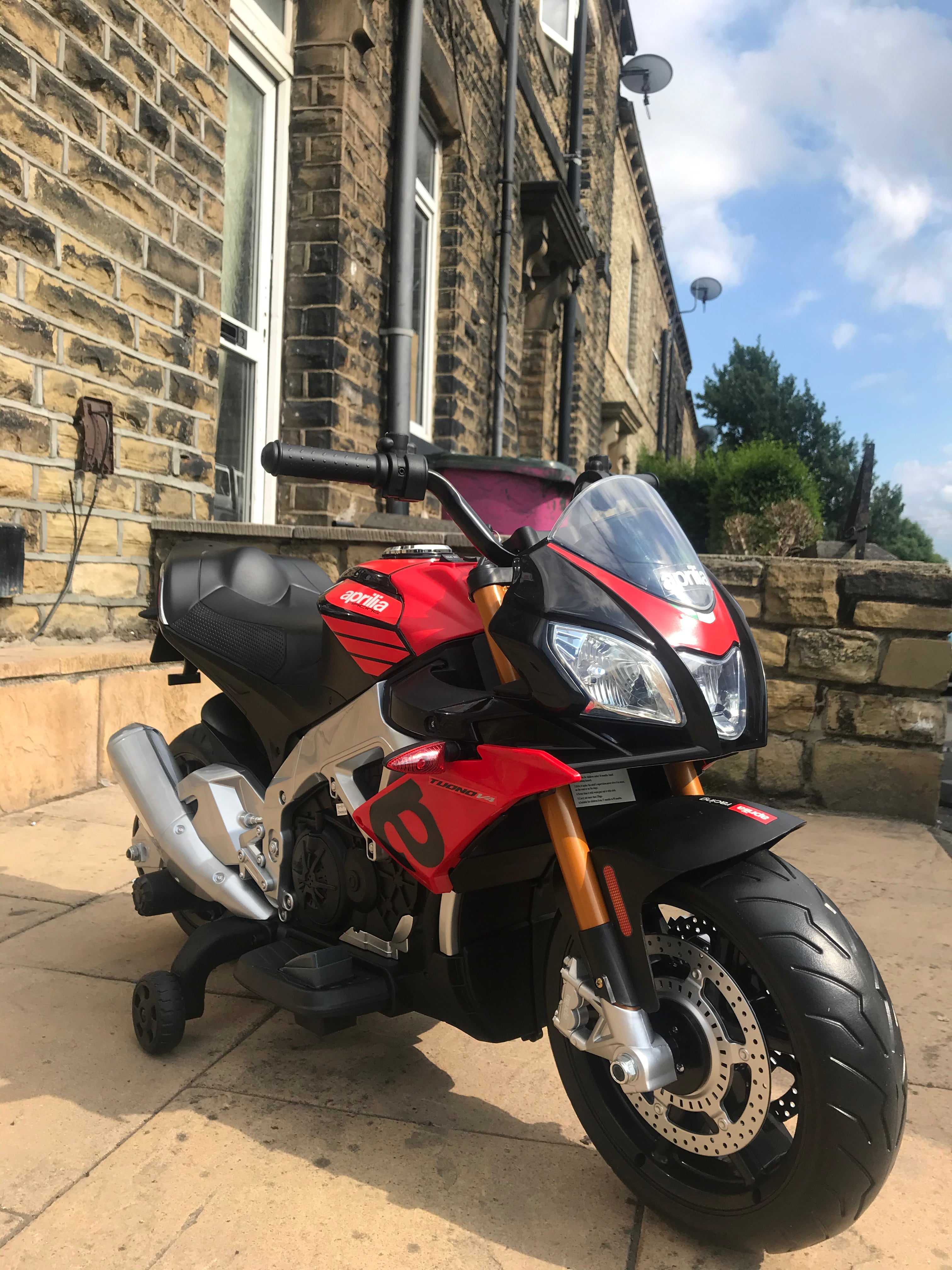 APRILLIA DORSUDURO 900