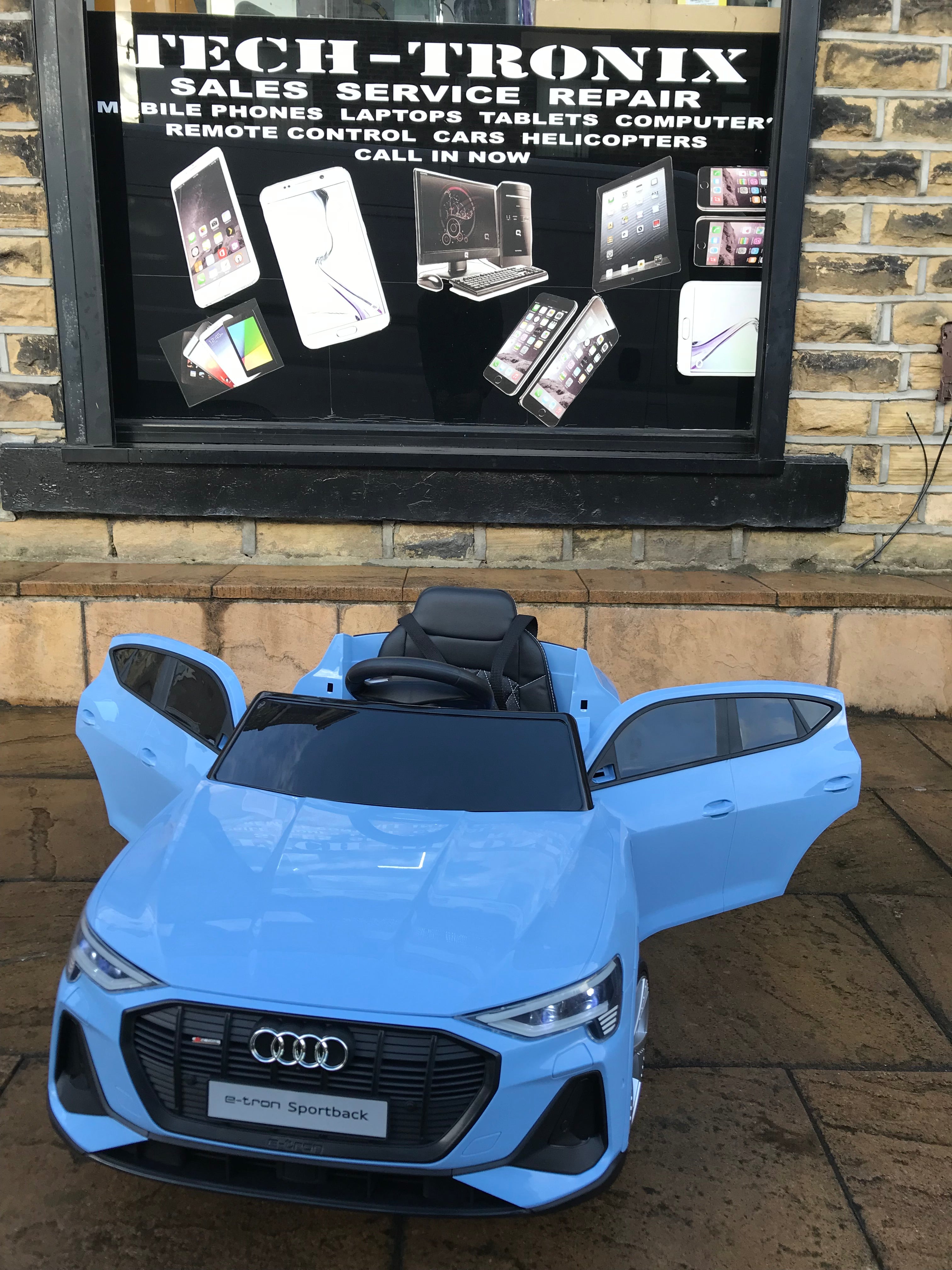 Audi E-Tron Kids 12v Ride on Car Leather Seat Eva Wheels and MP4 TV